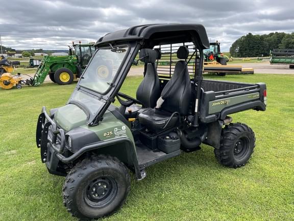 Image of John Deere Gator XUV 825i equipment image 1