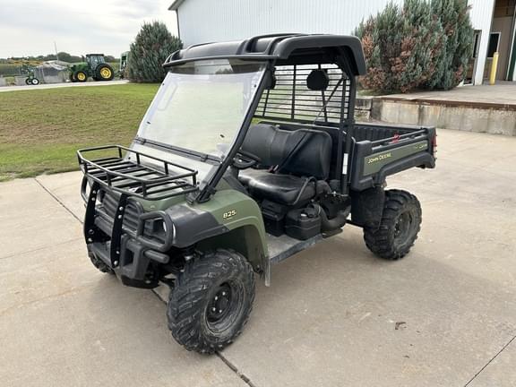 Image of John Deere Gator XUV 825i Primary image