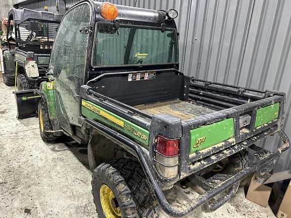 Image of John Deere Gator XUV 825i equipment image 4