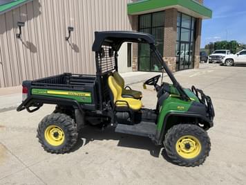 Main image John Deere Gator XUV 825i
