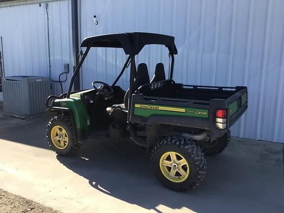 Image of John Deere Gator XUV 825i equipment image 2