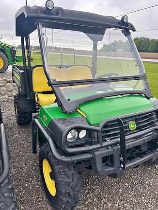 Image of John Deere Gator XUV 825i equipment image 3