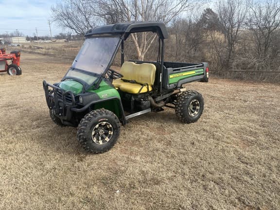 Image of John Deere Gator XUV 825i equipment image 2