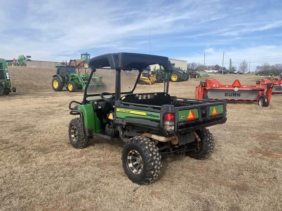 Image of John Deere Gator XUV 825i equipment image 4