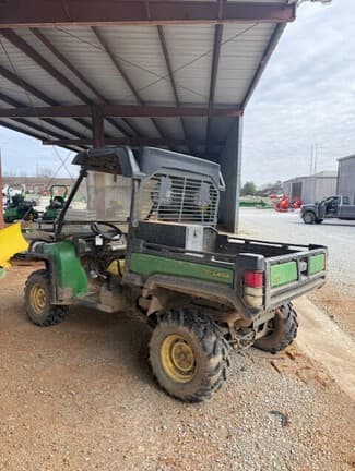 Image of John Deere Gator XUV 825i equipment image 1