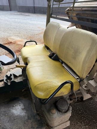 Image of John Deere Gator XUV 825i equipment image 4