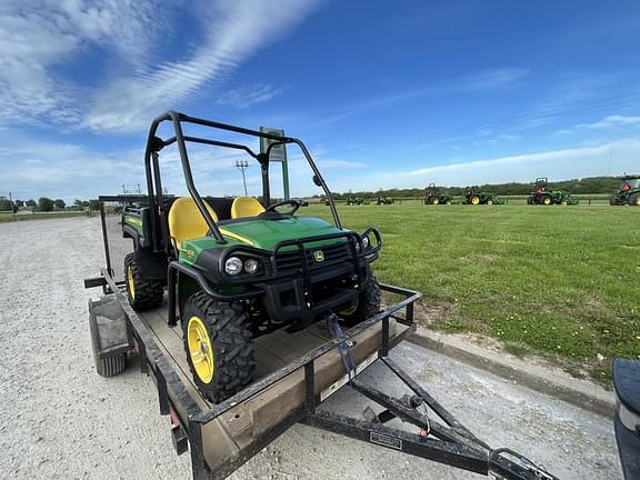 Image of John Deere Gator XUV 825i equipment image 2