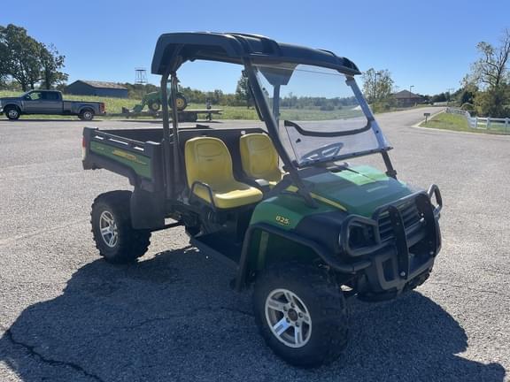 Image of John Deere Gator XUV 825i equipment image 3