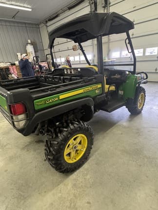 Image of John Deere Gator XUV 825i equipment image 2
