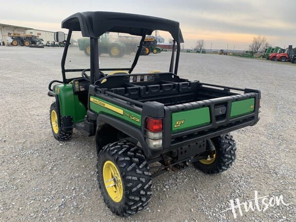Image of John Deere Gator XUV 825i equipment image 3