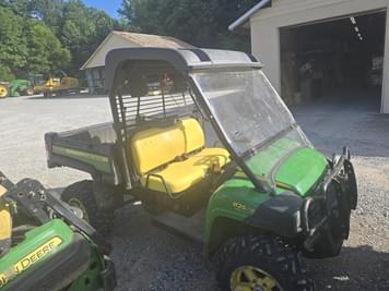 Main image John Deere Gator XUV 825i