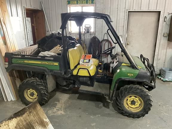 Image of John Deere Gator XUV 825i Primary image