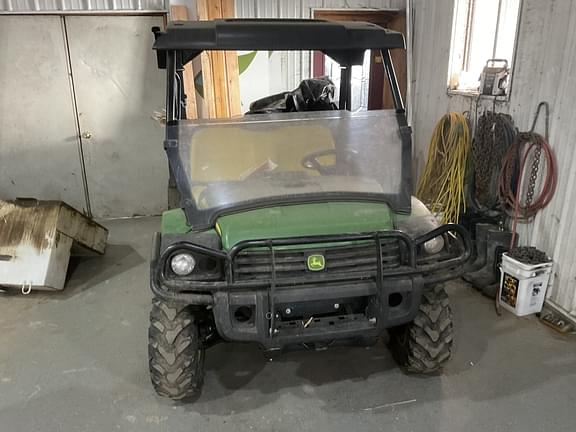 Image of John Deere Gator XUV 825i equipment image 1