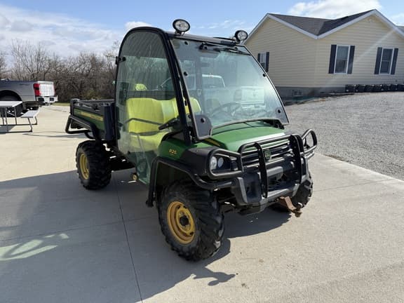 Image of John Deere Gator XUV 825i equipment image 2
