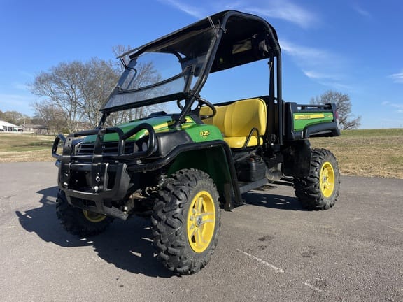 2011 John Deere Gator XUV 825i Equipment Image0