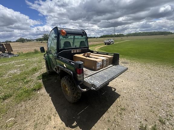 Image of John Deere Gator XUV 825i equipment image 2