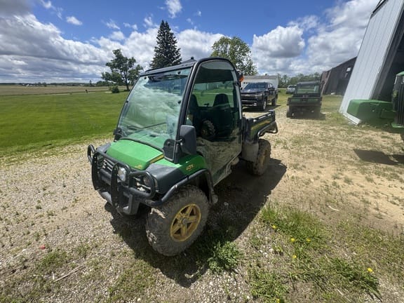 2011 John Deere Gator XUV 825i Equipment Image0