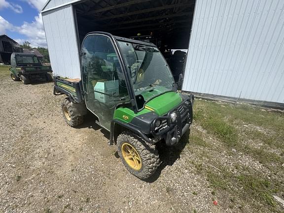 Image of John Deere Gator XUV 825i equipment image 4