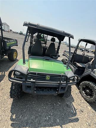 Image of John Deere Gator XUV 825i equipment image 1