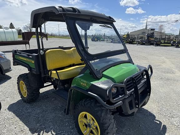 Image of John Deere Gator XUV 825i Primary image