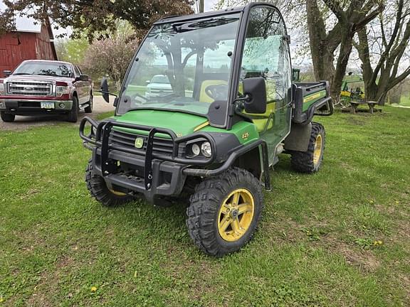 Image of John Deere Gator XUV 825i equipment image 1