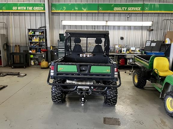 Image of John Deere Gator XUV 825i equipment image 2