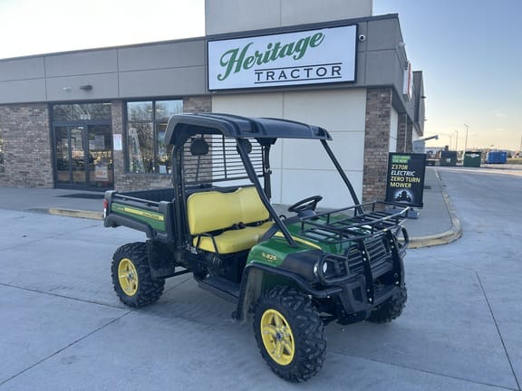 2011 John Deere Gator XUV 825i Equipment Image0