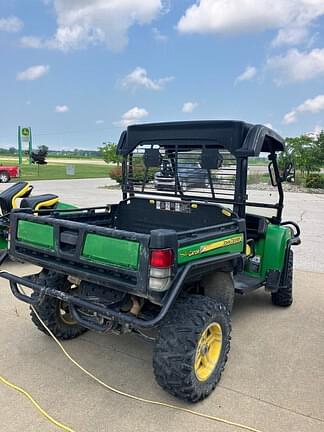 Image of John Deere Gator XUV 825i equipment image 4