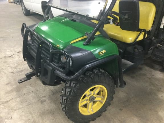 Image of John Deere Gator XUV 825i equipment image 3