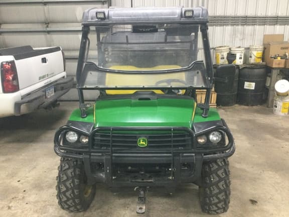Image of John Deere Gator XUV 825i equipment image 1