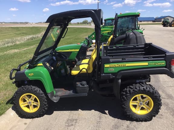 Image of John Deere Gator XUV 825i equipment image 2