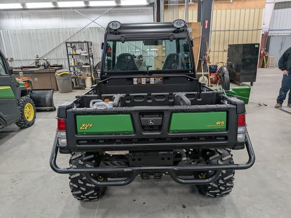 Image of John Deere Gator XUV 825i equipment image 4