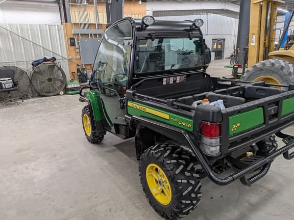 Image of John Deere Gator XUV 825i equipment image 3