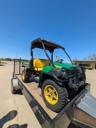 2011 John Deere Gator XUV 825i Equipment Image0