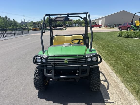 Image of John Deere Gator XUV 825i equipment image 4
