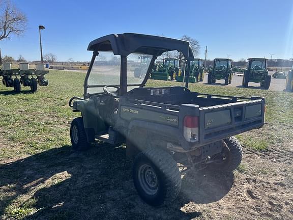 Image of John Deere Gator XUV 825i equipment image 4