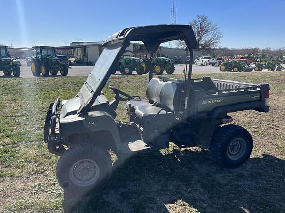 Image of John Deere Gator XUV 825i equipment image 2