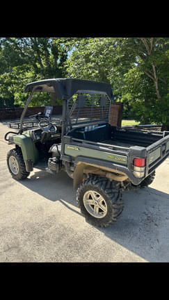 Image of John Deere Gator XUV 825i equipment image 2