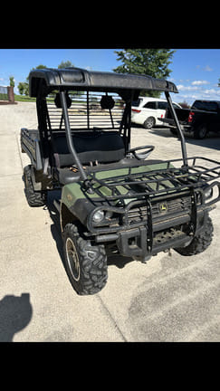2011 John Deere Gator XUV 825i Equipment Image0