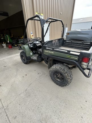 2011 John Deere Gator XUV 825i Equipment Image0