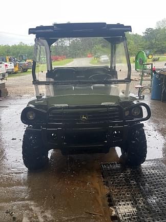 Image of John Deere Gator XUV 825i equipment image 2