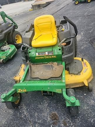 Image of John Deere Z425 equipment image 2