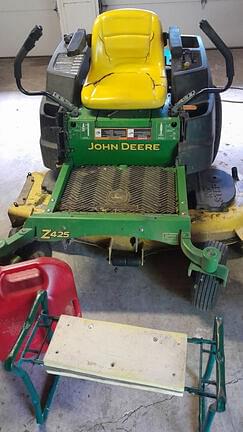 Image of John Deere Z425 equipment image 3