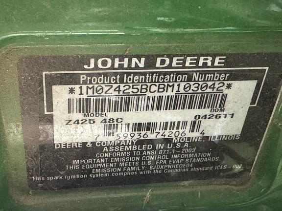 Image of John Deere Z425 equipment image 4