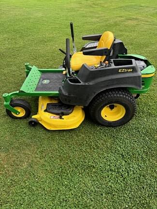 Image of John Deere Z425 Primary image