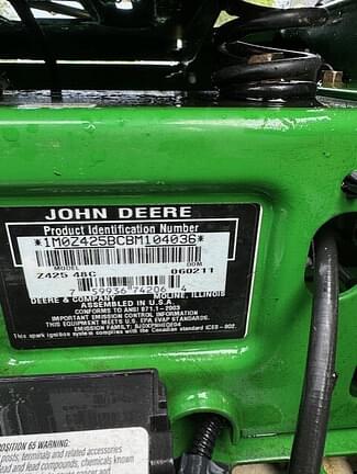 Image of John Deere Z425 equipment image 3