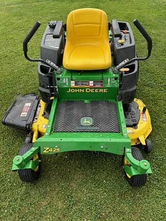 Image of John Deere Z425 equipment image 1