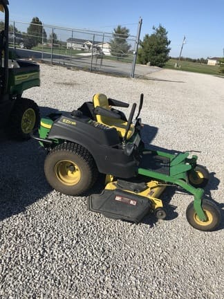 Main image John Deere Z425