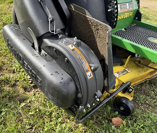 Image of John Deere Z445 equipment image 4