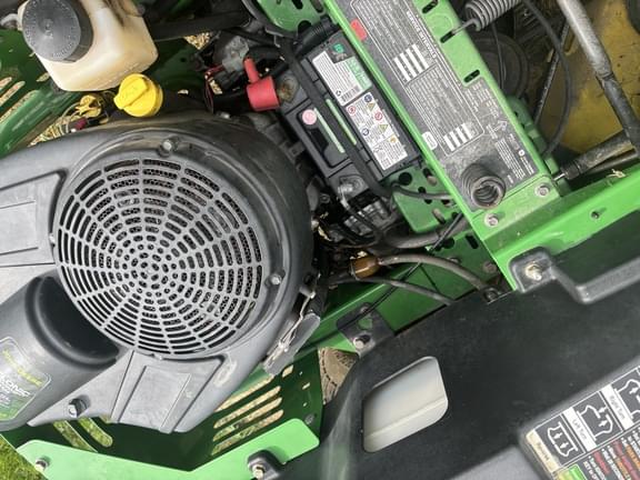 Image of John Deere Z445 equipment image 4